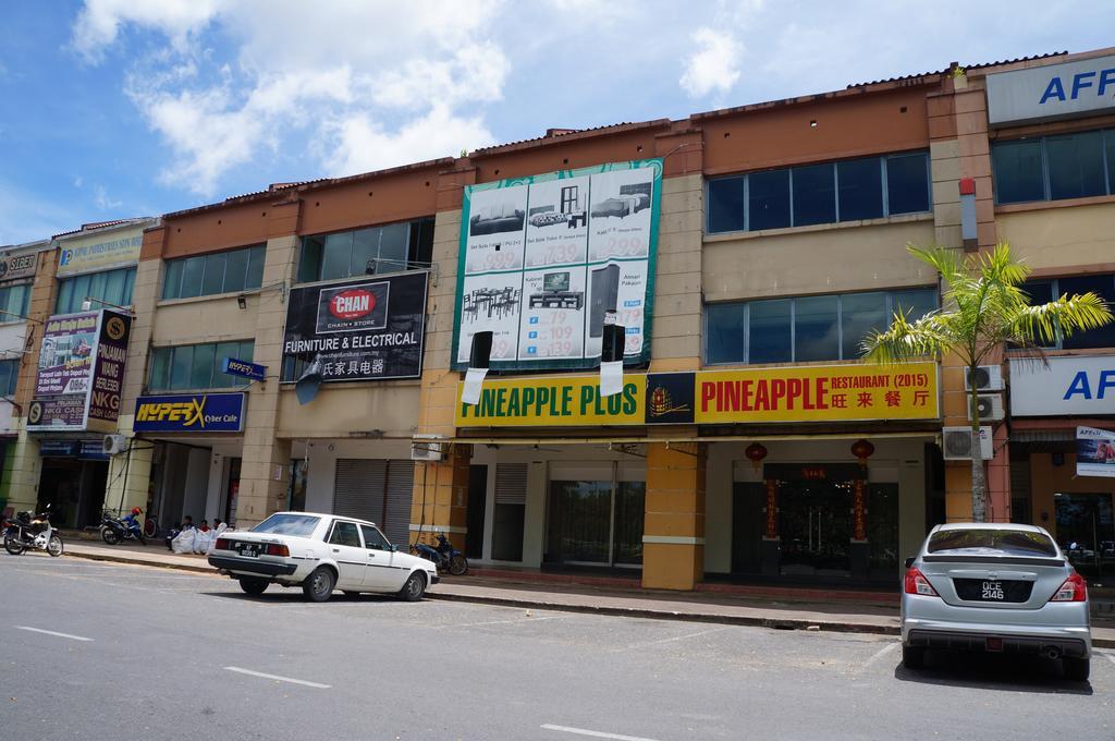 Greens Hotel & Suites Bintulu Extérieur photo