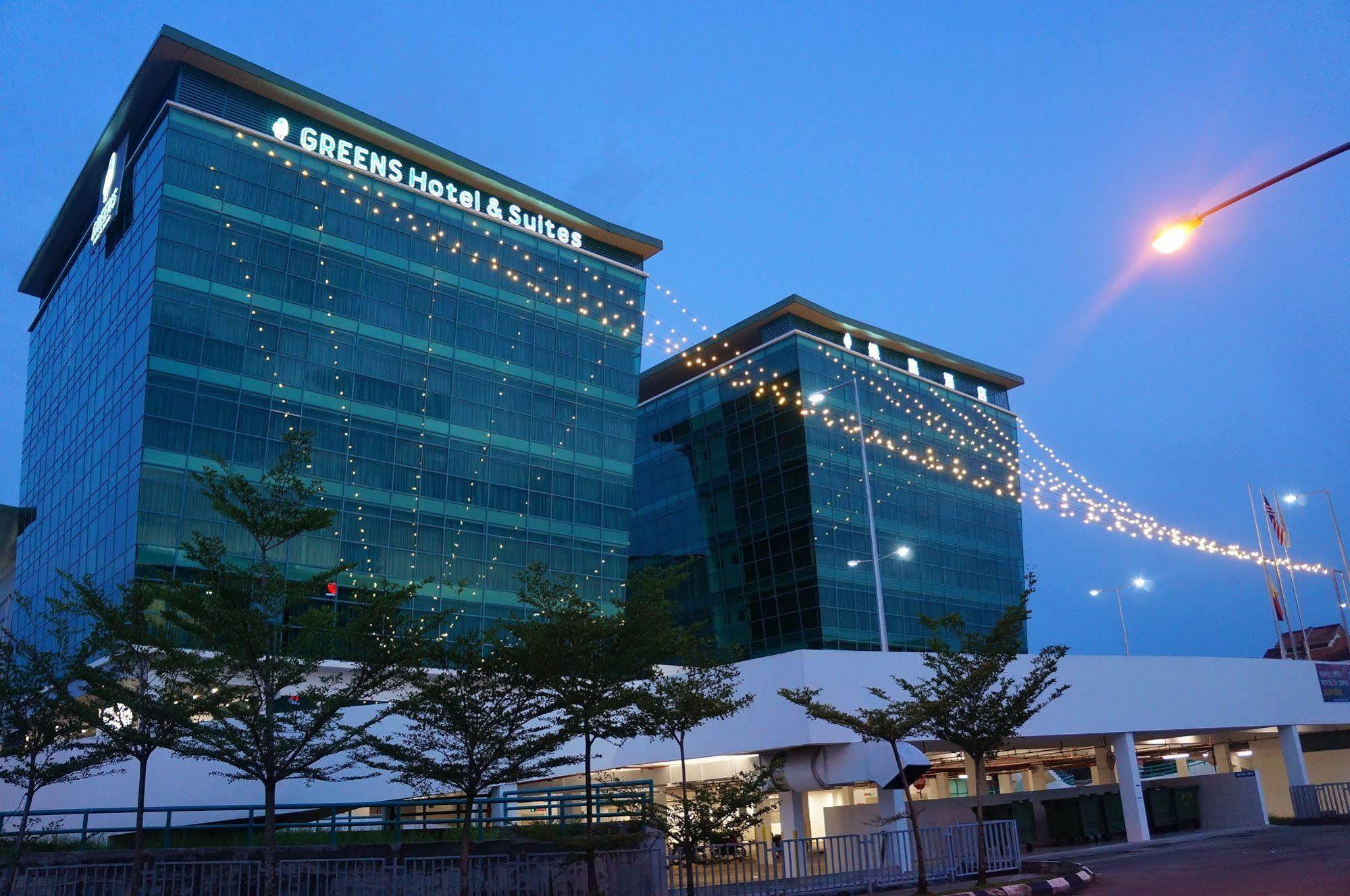 Greens Hotel & Suites Bintulu Extérieur photo